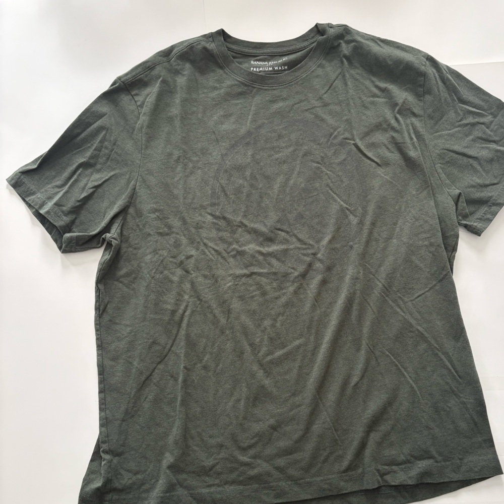 Banana Republic Dark Green Short Sleeve Tee